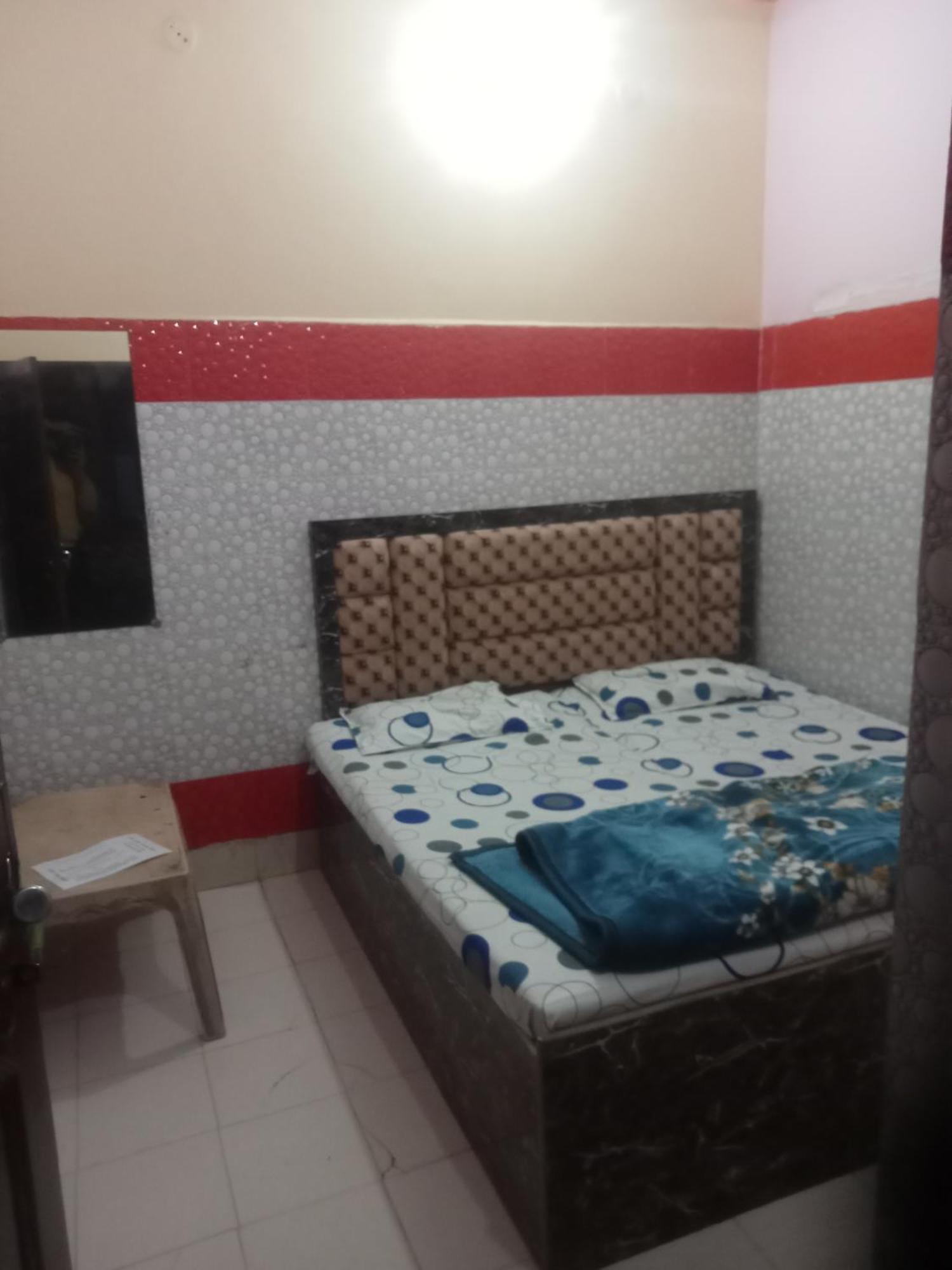 Govind Guest House Mathura Extérieur photo