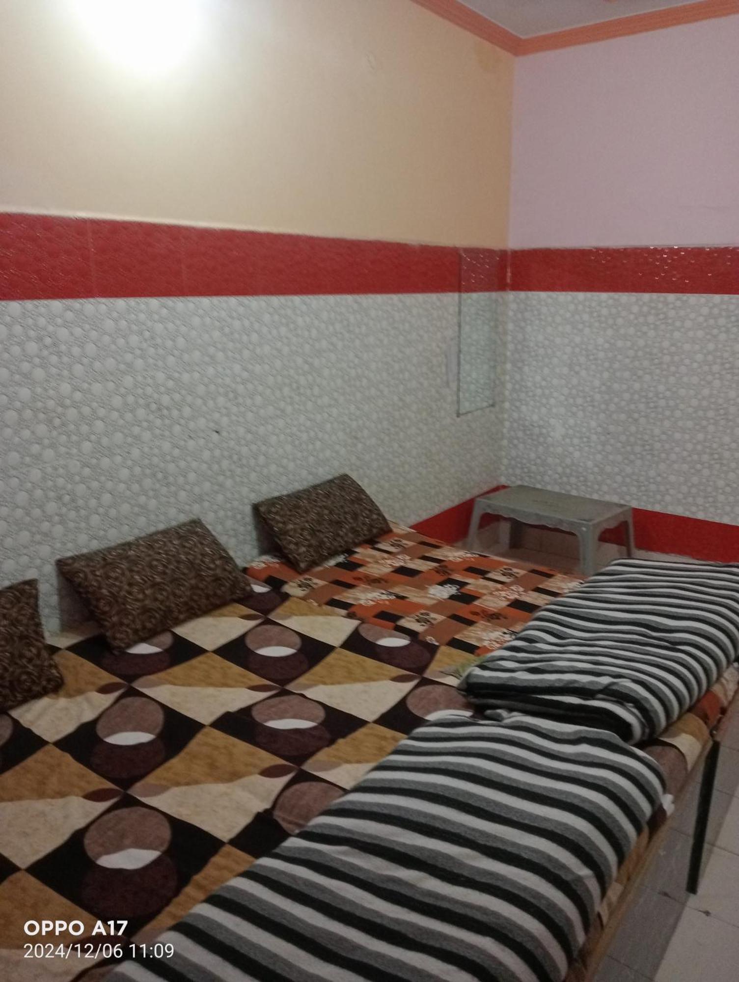 Govind Guest House Mathura Extérieur photo