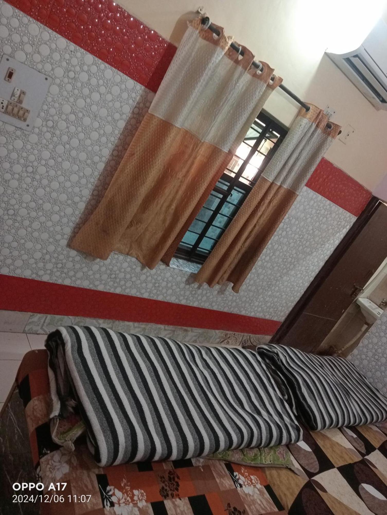 Govind Guest House Mathura Extérieur photo